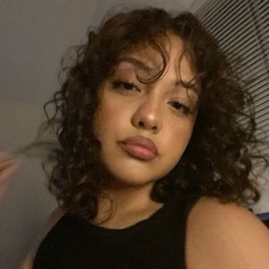 Meet your Posher, Evany